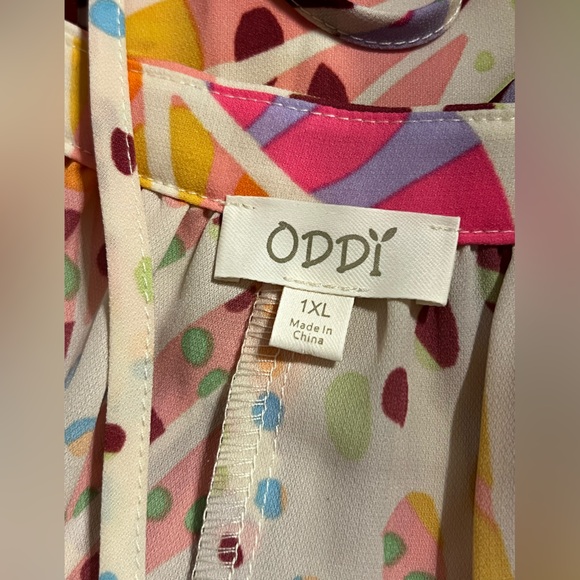 ODDY Orange and Pink Flutter Sleeve Blouse Sz 1x PTP 24” - Picture 5 of 5